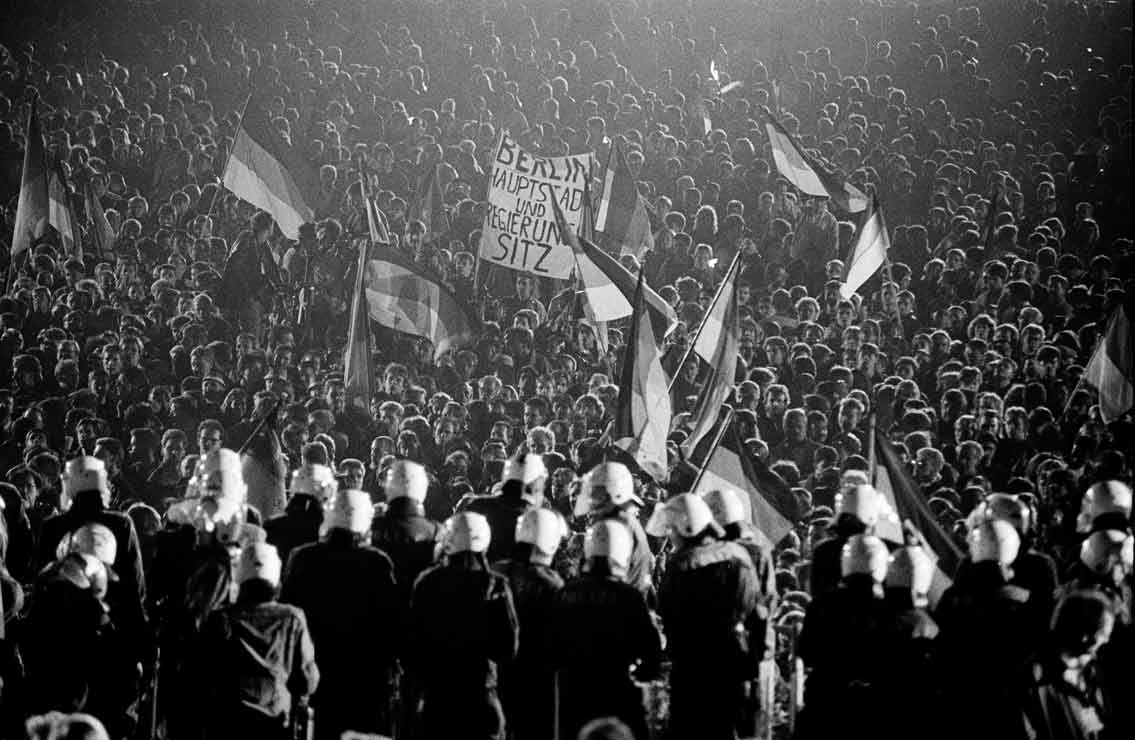 Reunification, Wiedervereinigungsfeier vor dem Reichtstag  3.Oktober 1990  Berlin